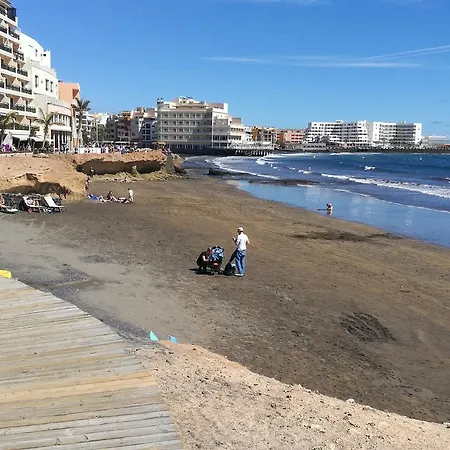 Marbella Sea View Apartment *